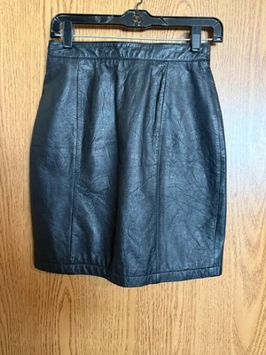 Falda hasta la rodilla de cuero cintura alta Wilson vintage años 80 90 motociclista gótico grunge 8 Foto 1 de 4