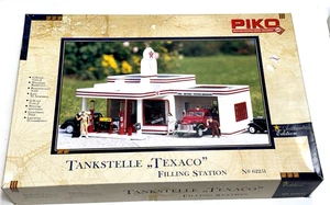 PIKO G-Scale Filling Station Building Kit 62251 Gas Station NOS Open Damaged Box - Picture 1 of 24