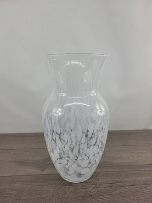 Hand Blown High Quality, Unique Glass Vase from Poland | New Open Box - Image 1 of 4