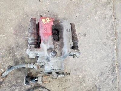 Pinza trasera derecha pasajero se adapta a 11-17 LEXUS CT200H 1721900 Foto 1 de 4