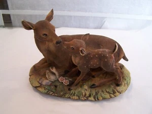 1979 Vintage Homco Masterpiece Porcelain Mother Doe and Baby Fawn Deer Figurine - Picture 1 of 6