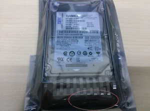 Dysk twardy IBM 90Y8873 600GB 10K RPM SAS 6Gb/s SFF 2,5" 90Y8872 90Y8874 z tacą - Zdjęcie 1 z 3