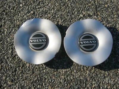 Tapacubos centrales de llantas de aleación Volvo 850 1993 a 1997 de fábrica 9140405 Foto 1 de 4