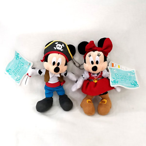 Disney Pirates Summer 2017 Mickey Minnie Mouse Stuffed Plush Doll Badge Keychain
