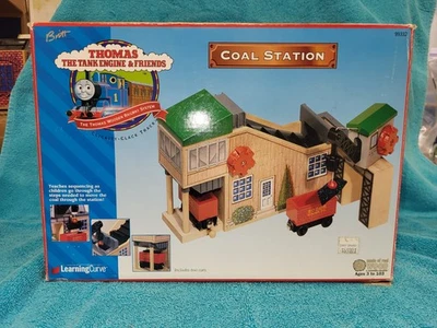 Estación de carbón Thomas the Tank Engine - Excelente estado - De colección - 2002 Foto 1 de 4