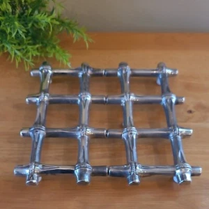 VINTAGE Metal Silver Tone Bamboo Theme Expandable Trivet - Picture 1 of 14