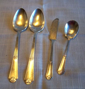 4 pcs International Silver Silverplate Fidelis Pattern Sugar Serve Spoons Butter - Picture 1 of 3