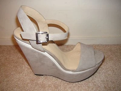 Tacones de plataforma de cuña de gamuza gris Aldo talla 9 Foto 1 de 4