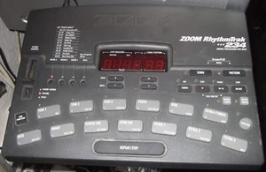 Zoom RythmTrak 234 Drumcomputer - Bild 1 von 3