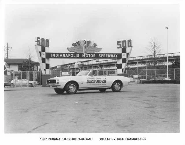 1967 Chevrolet Camaro SS Indianapolis 500 Official Pace Car Press Photo 0060 - Image 1 of 1