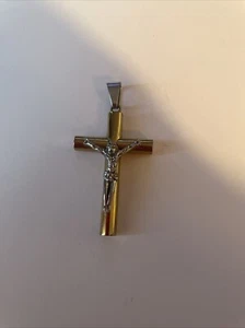 Edelstahl Jesus Christus Kruzifix Kreuz Anhänger Geschenk - Bild 1 von 5