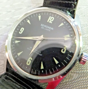 33mm Pennant Dial Chrome Cased 19 Jewel Sekonda Manual Winding Watch - Picture 1 of 8