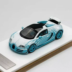 LJM 1:64 Bugatti Veyron Resin car model collection - Picture 1 of 6