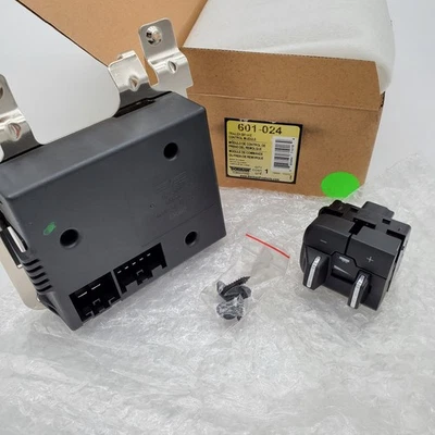 Módulo de control de freno de remolque para Ram 1500 2500 3500 4500 5500 2013-2014 82213474 Foto 1 de 4