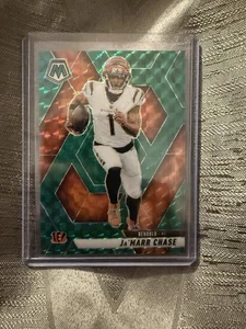 2025 Mosaic Football-Jamarr Chase- Green Mosaic- #11 - Picture 1 of 2