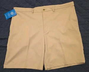 Haggar Men's Beige Solid Classic-Fit Cool 18 Pro Stretch Shorts Size 42W - Picture 1 of 6