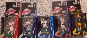 5X NFL 1998 Topps Action Flats Card/Figure ELWAY, SANDERS, FARVE, RICE, AIKMAN - Picture 1 of 6