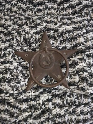 Llamador de puerta estrella de granero de hierro fundido caballo en decoración de herradura metal rústico 9 pulgadas Foto 1 de 4