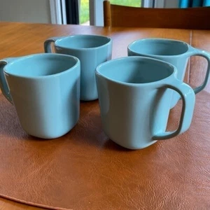 4 Light Blue Gourmet Settings Mugs 12 oz - Picture 1 of 3