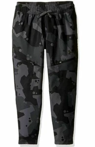 NEW Under Armour Boys' Courtside Cargo Pants Youth Small NWT  Black  - Picture 1 of 2