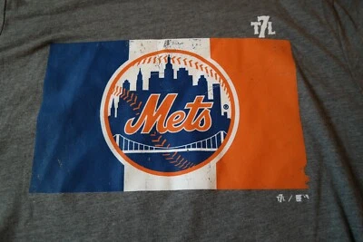 The 7 Line NY Mets NYC Flag Logo T-Shirt - Size L - Image 1 of 2