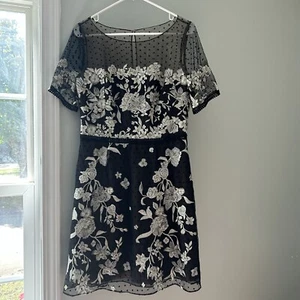Vestido Marchesa Notte Floral Bordado Lunares Negro Cóctel Manga Corta 10 - Imagen 1 de 12