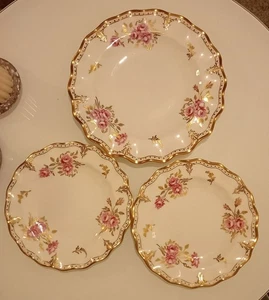 Royal Crown Derby Royal Pinxton Roses Fluted Dinner Plate + 2 Salad Plates A1155 - Picture 1 of 10