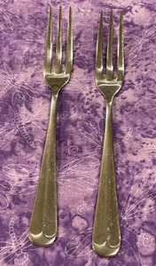 The Main Course MNF3 Salad Forks Fork Korea Stainless Flatware Set of 2 Vintage - Picture 1 of 4