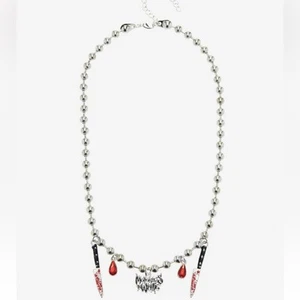 Collar con logotipo de armas blancas inmóviles tema candente música metal - Imagen 1 de 2