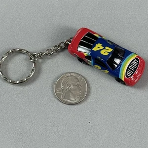 Victory Lane Jeff Gordon #24 DuPont NASACAR 1:87 Scale Die Cast Car Keychain - Picture 1 of 4