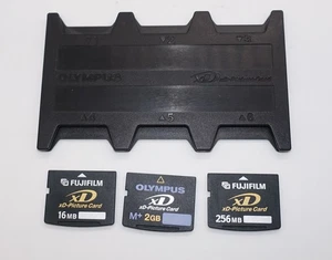 1-Olympus and 2-Fujifilm XD Picture Cards with Cases - Picture 1 of 2