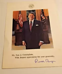 PHOTO OF GOVERNOR RONALD REAGON SIGNED BEFORE BECOMING THE 40TH PRESIDENT - Picture 1 of 9