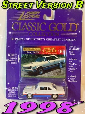 Hurst SC/RAMBLER 1969 versión B 1998 Johnny Lightning clásico dorado con pilotos reales Foto 1 de 4