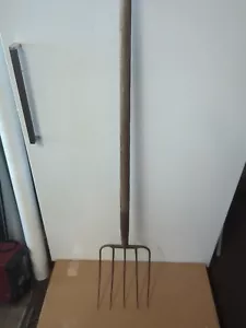 VINTAGE Union Fork & Hoe Co. Chicago 5 TINE PITCH FORK U.S.A Head Only Shipping - Picture 1 of 13