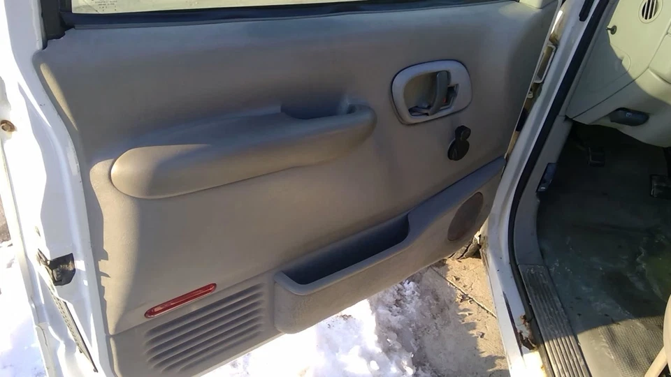 Chevrolet 2500 1999 camioneta eje delantero portador 5,7 L 4x4 usada 155 k millas Foto 1 de 1