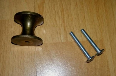 Messingknauf Messing Knauf Schrankknauf Griff mit Schrauben mehrere verfügbar - Bild 1 von 4