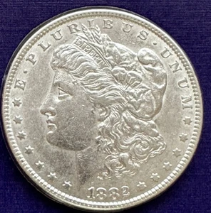 Dollaro d'argento 1882 Morgan dalla società commemorativa postale statunitense non in circolazione - Foto 1 di 5