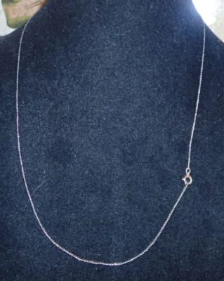 Cadena cable extra ligera llena de oro blanco, 22" Foto 1 de 4