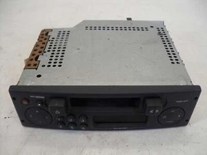 RENAULT CLIO RADIO CASSETTE 8200113800 2001-2005 - Picture 1 of 12