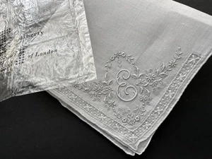 A+ Vintage NOS Hankie in lino bianco stile Madeira monogramma ricamato a mano E - Foto 1 di 6