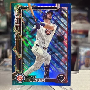 Kyle Tucker 2025 Topps Holiday Blue Glitter Metallic Chicago Cubs ⭐️ EX-MINT - Picture 1 of 2