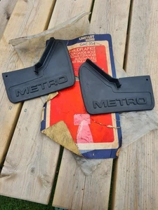 METRO MK1/MK2 Mudflaps Pair Front Unipart GAC354 nos - Picture 1 of 8
