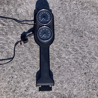 Harley-Davidson Dyna Lowrider 1996-1998 tablero y bisel con medidores 96-98 Foto 1 de 4