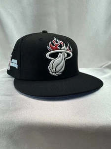 New Era 59FIFTY Miami Heat Fitted 7 3/8 - Brand New – Missing Gold Sticker - Picture 1 of 7
