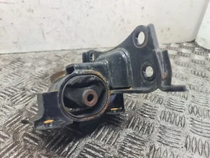Toyota Estima engine mount 06-10 - Picture 1 of 6