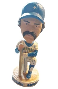 Gorman Thomas "Stormin' Gorman" Bobblehead. Controles Milwaukee Brewers/Johnson. - Imagen 1 de 5