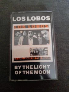 Los Lobos – By The Light Of The Moon - CASSETTE - Picture 1 of 4