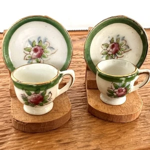 Vintage Miniatur Teetasse & und Untertasse Made in Japan 2er Set mit Holzständer - Bild 1 von 8