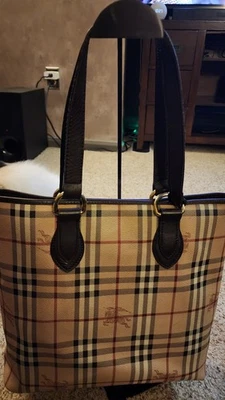 Burberry Haymarket Canvas Regent Tote Brown Leather Trim Gold-tone Hardware. - Image 1 of 4