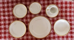 87 Stück Meito China formelles minimalistisches Muster, 10 x 7 Stück Fassungen, Servieren + - Bild 1 von 24